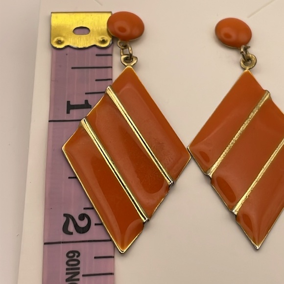 1980โs Orange Enameled Metal Dangle Earrings (F122) - Picture 5 of 6